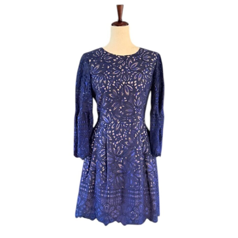 ELIZA J Reverie Navy Blue Nude Lined Lace Dress Bell Sleeves Fit Flare Size 8 - Picture 5 of 16